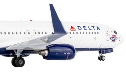 Delta Air Lines 737-800/w N3746H (Atlanta Braves' World Champions) (with stand)