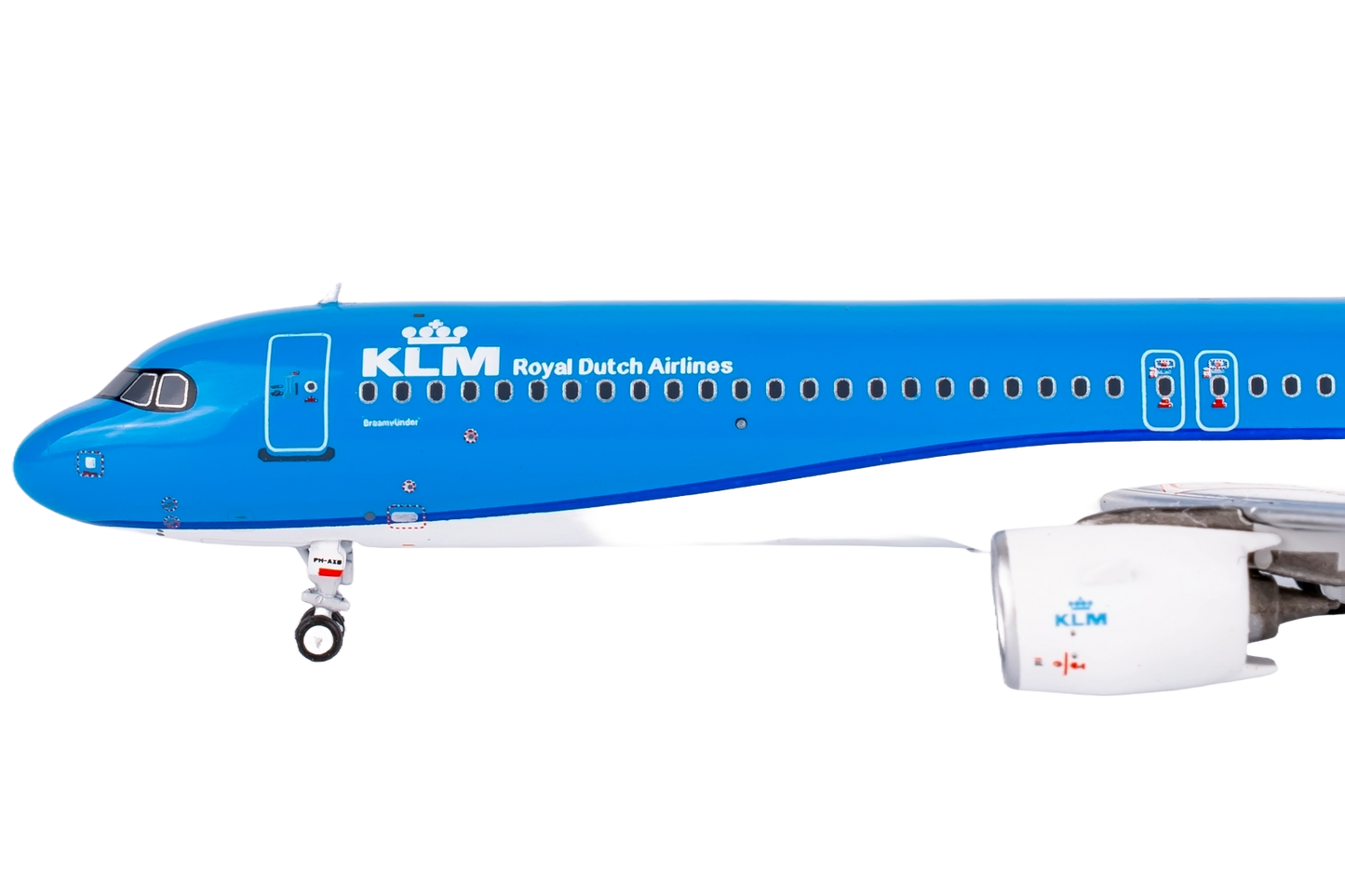 KLM Royal Dutch Airlines A321neo Reg. PH-AXA the 1st A21N for KL, named "Koninginnepage / Swallowtail"