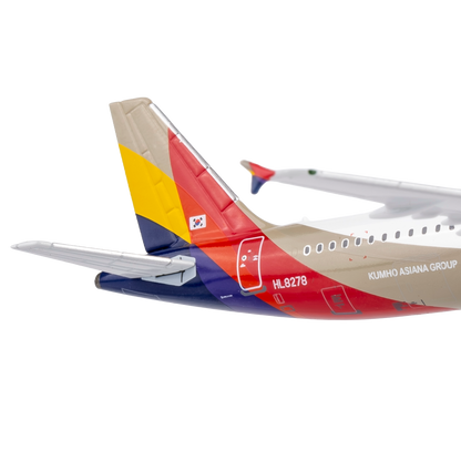 Asiana Airlines A321-200 HL8278