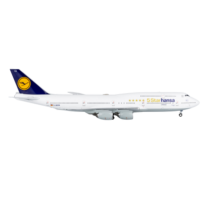 Lufthansa 747-8 D-ABYM “5 Starhansa”