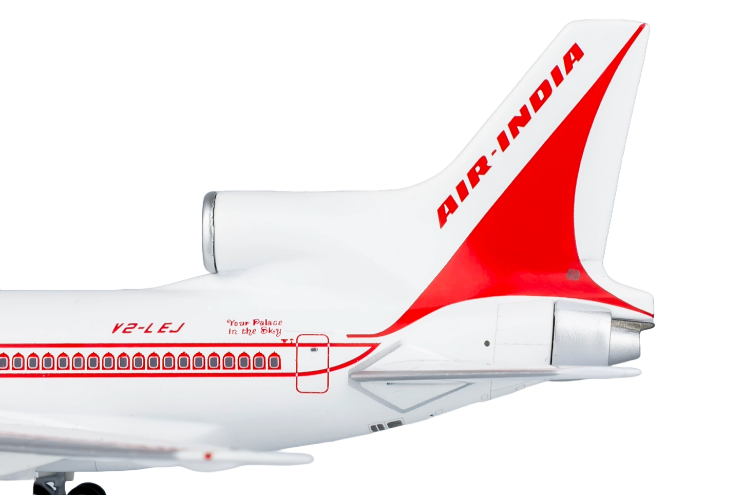 AI L-1011-500 V2-LEJ Lockheed Tristar