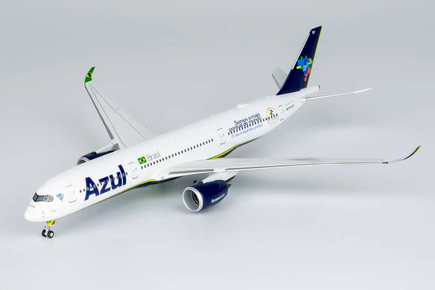 Azul Linhas Aéreas Brasileiras A350-900 PR-AOY (The Most On-Time Performance)