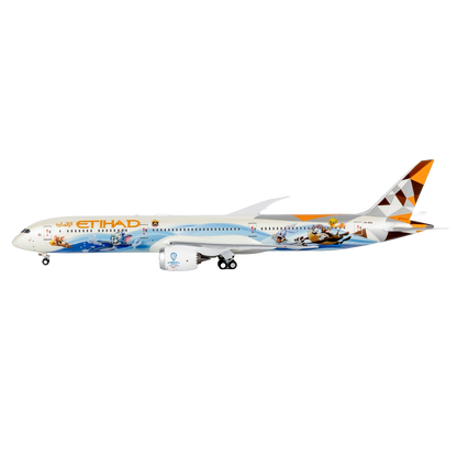 Etihad Airways 787-10 Dreamliner A6-BMA (Warner Bros. World Abu Dhabi)