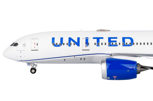 United Airlines 787-8 N26902 (Blue Evolution livery)