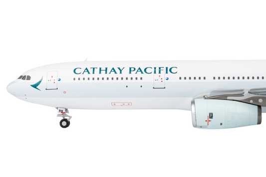 Cathay Pacific Airways A330-300 B-LBB ( with luxurious box)