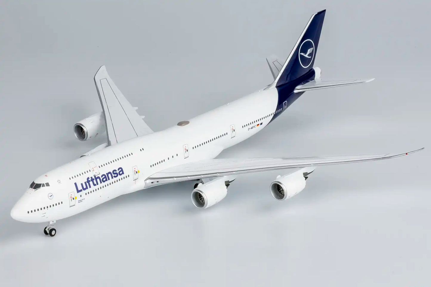 Lufthansa 747-8 D-ABYC (n/c; named "Sachsen") (2024.09)