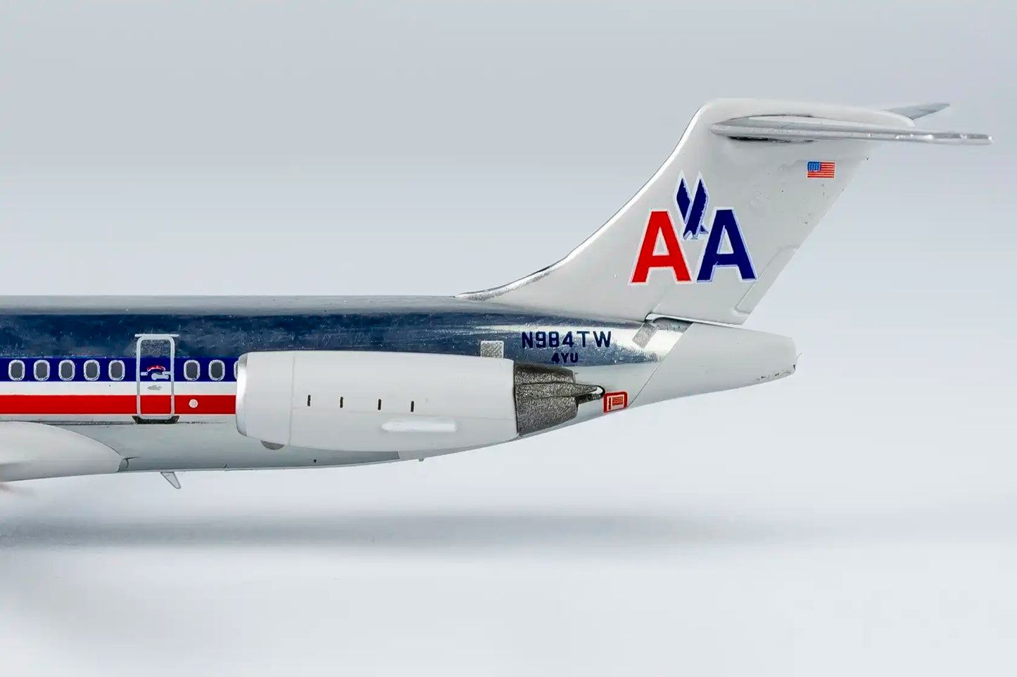 American Airlines MD-83 N984TW (Formerly TWA "Spirit of Long Beach")