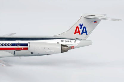 American Airlines MD-82 N236AA (black nosecone) (2025.06)