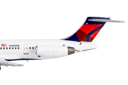 Delta Airlines MD88 N999DN