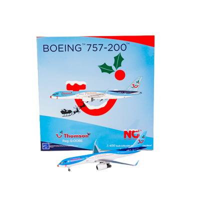 Thomson Airways 757-200/w G-OOBE "Merry Christmas"